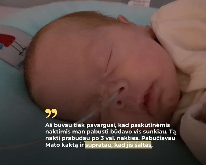 Gulinčio kūdikio nuotrauka su mamos citata apie paskutinę naktį, kai ji pabudusi suprato, kad jos sūnus Matas yra šaltas.